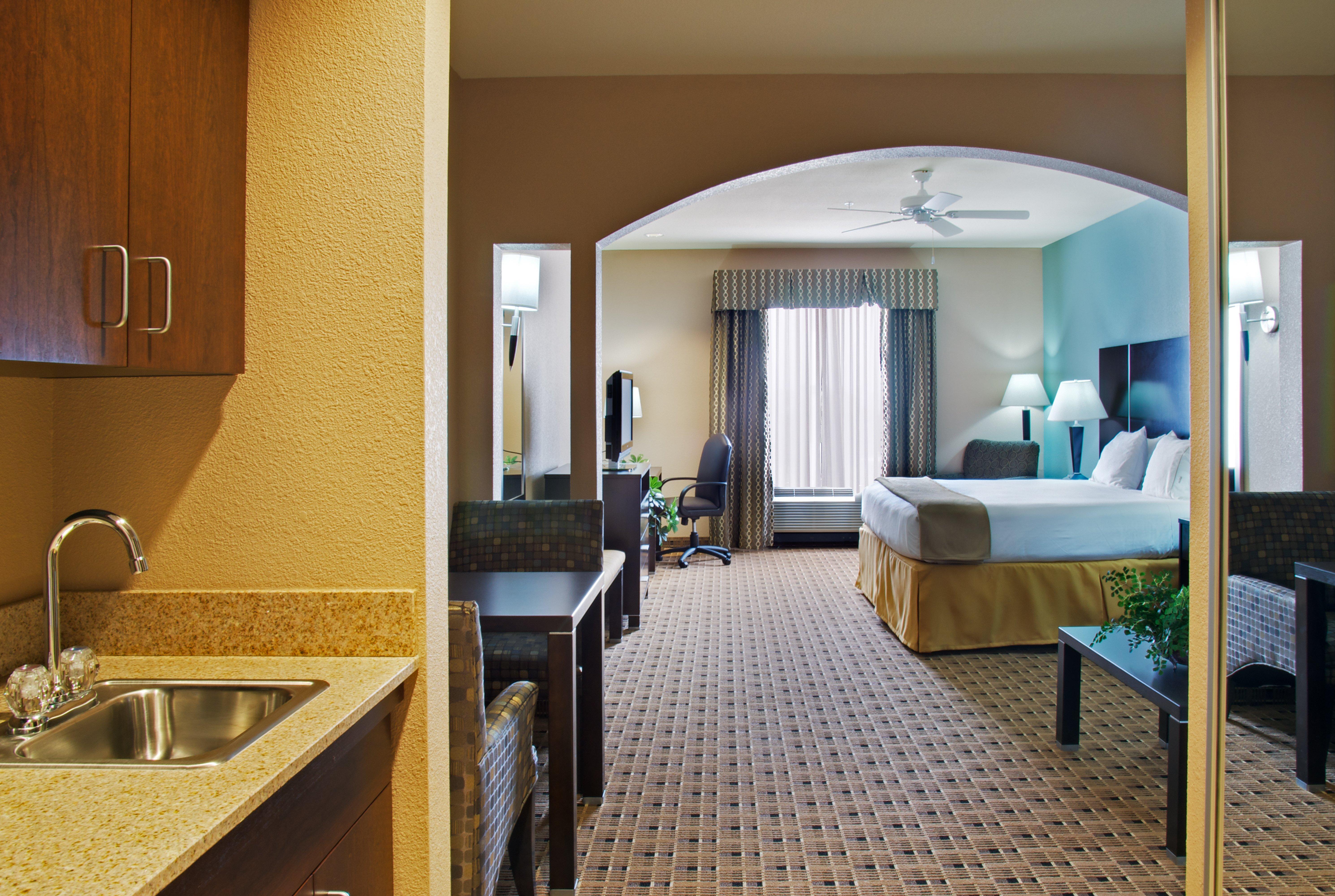 Holiday Inn Express Hotel & Suites Houston Energy Corridor - West Oaks By Ihg Exterior foto
